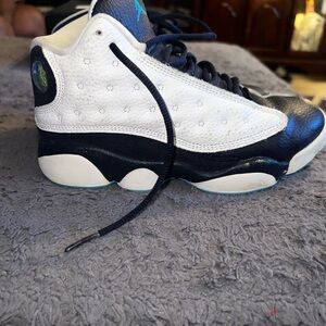 Jordan Kids Sneakers in Navy and White